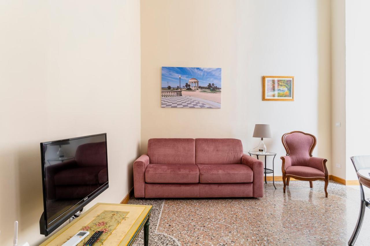 Livorno Central Flat-2 Min Walk The Cathedral! Εξωτερικό φωτογραφία